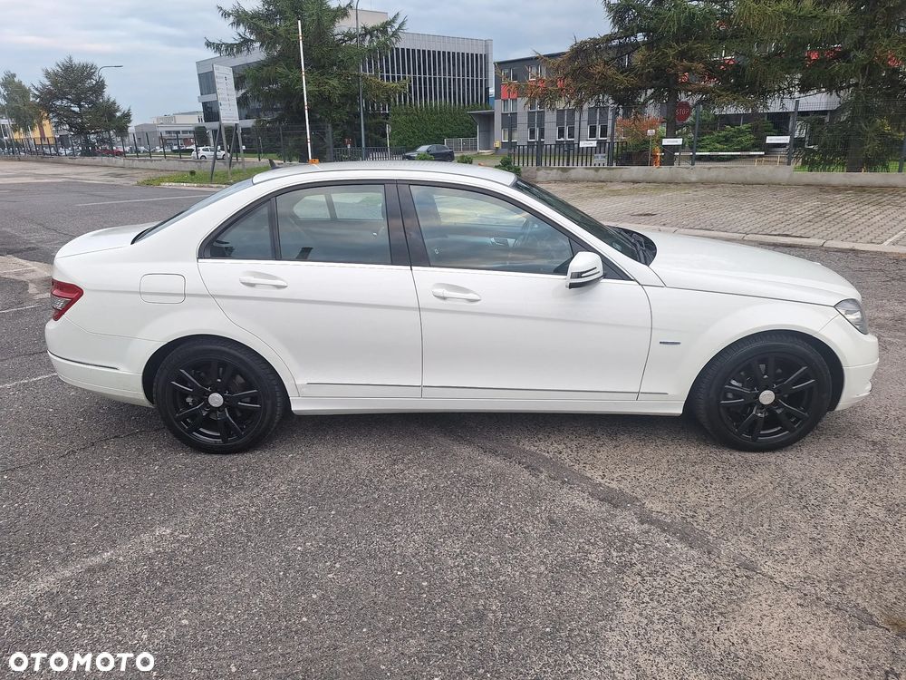 Mercedes-Benz Klasa C 250 (BlueTEC) d 7G-TRONIC - 11