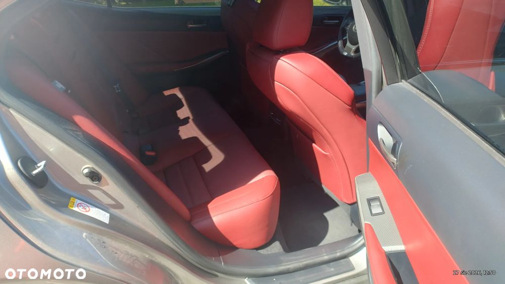 Lexus IS - 20