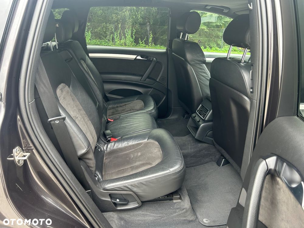 Audi Q7 - 11