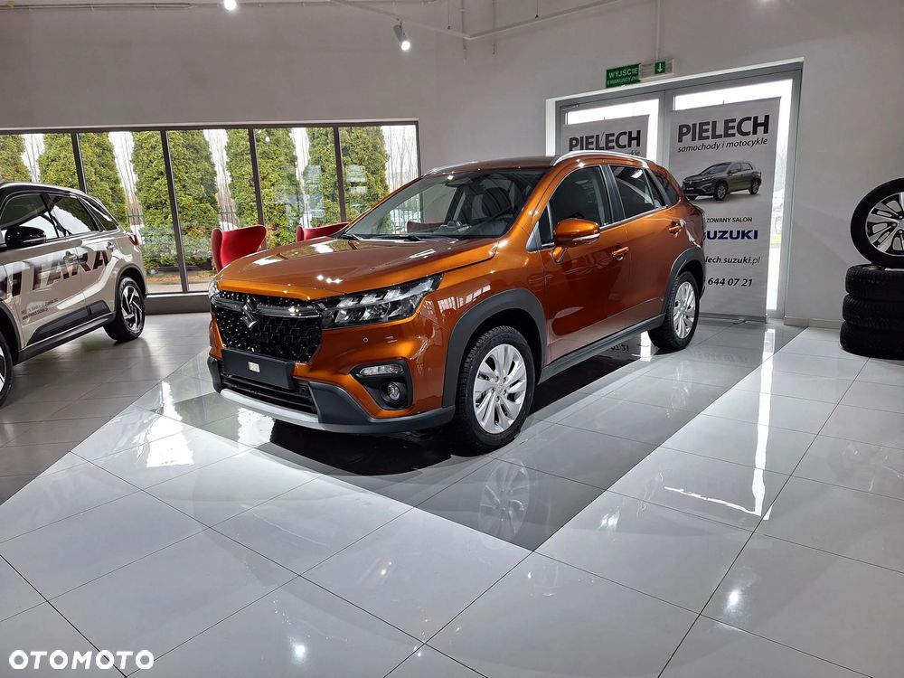 Suzuki S-Cross 1.4 BoosterJet mHEV Premium Plus SP 4WD - 35