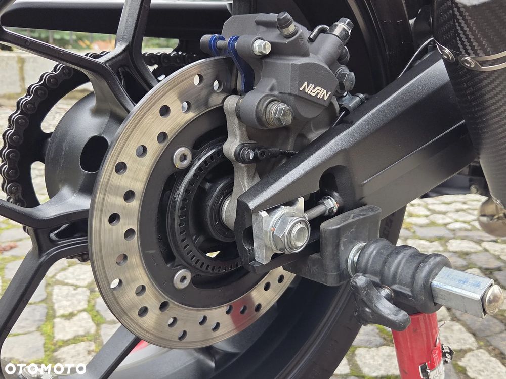 Honda CBR - 17