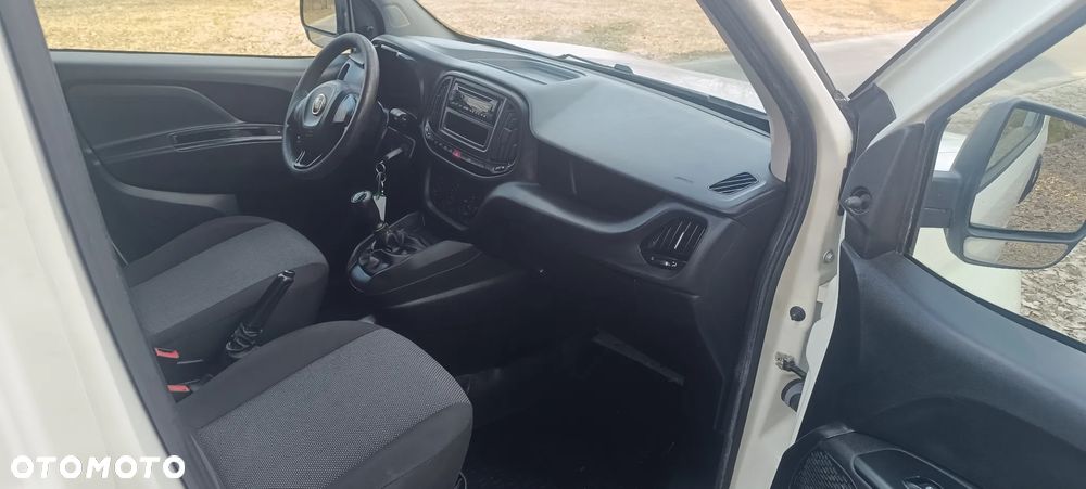 Fiat Doblo - 9