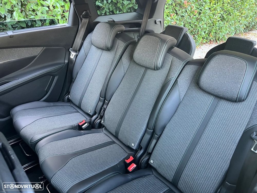 Peugeot 5008 1.5 BlueHDi Allure Pack EAT8 - 18