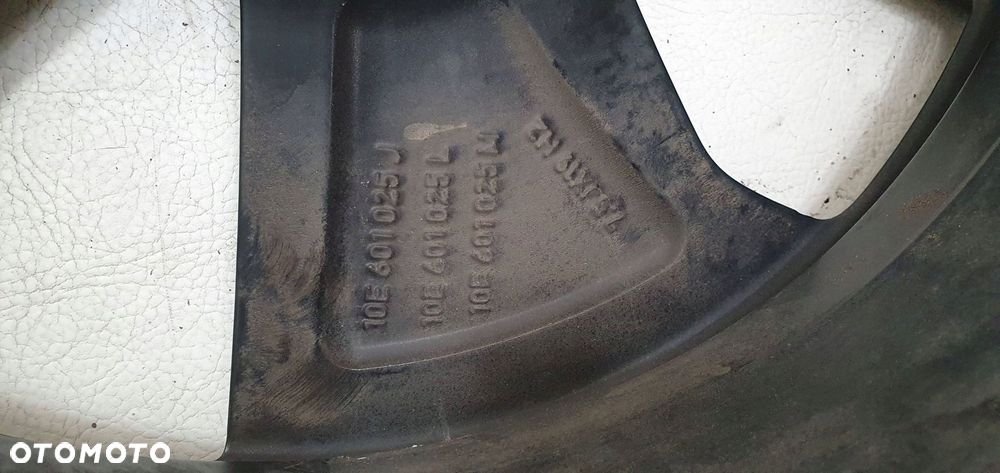 felga aluminiowa cupra born 7.5x19" et50 5x112 10e601025j - 7