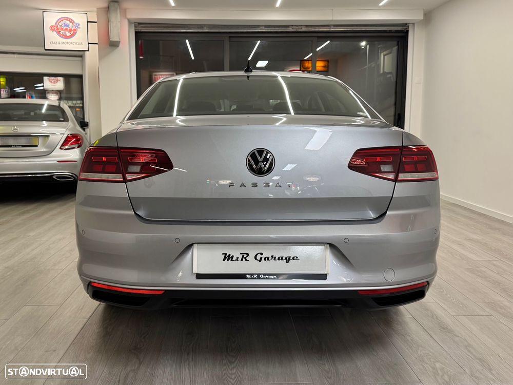 VW Passat 2.0 TDI Business DSG - 4