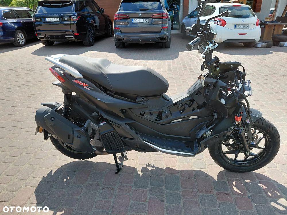 Aprilia SR - 6