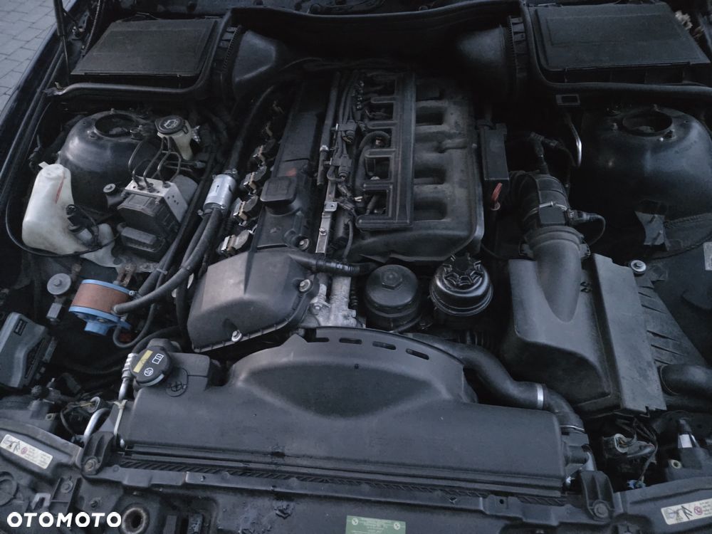 BMW Seria 5 - 17