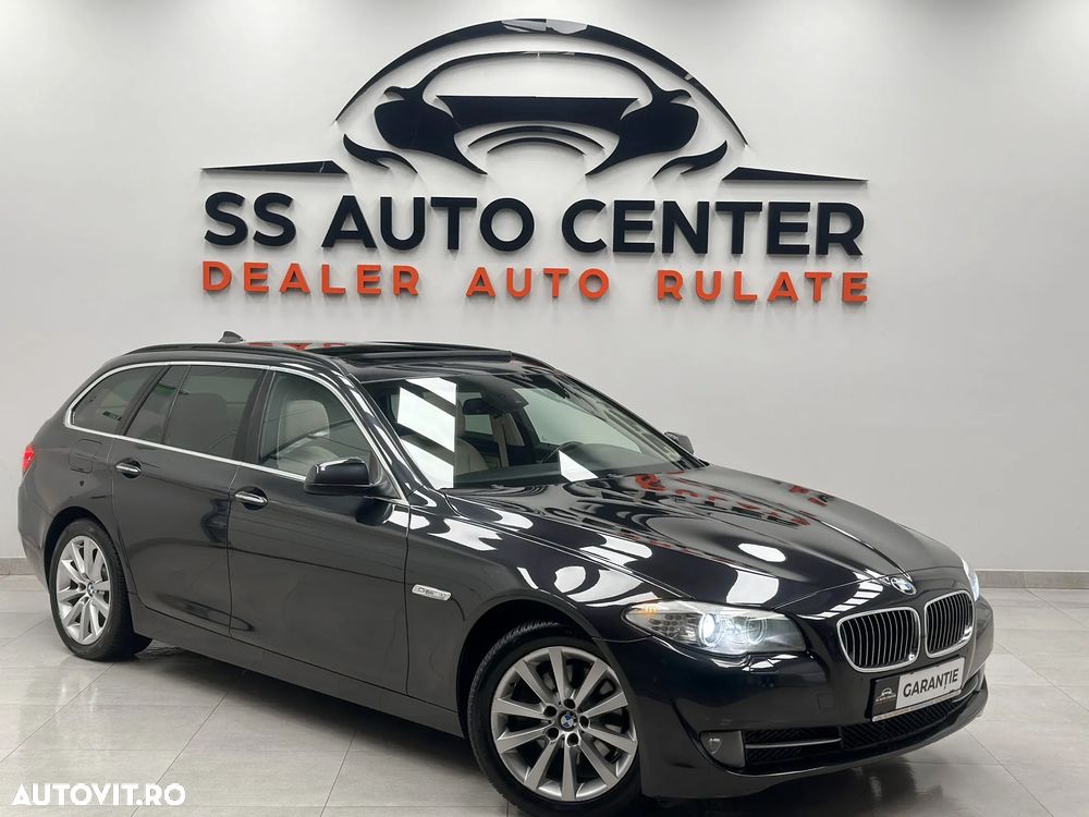 BMW Seria 5 520d Touring Aut. Luxury Line - 1