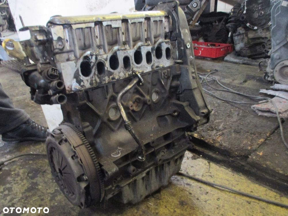 SILNIK SŁUPEK F8T 1.9 DCI RENAULT MEGANE I SCENIC I VOLVO V40 S40 - 4