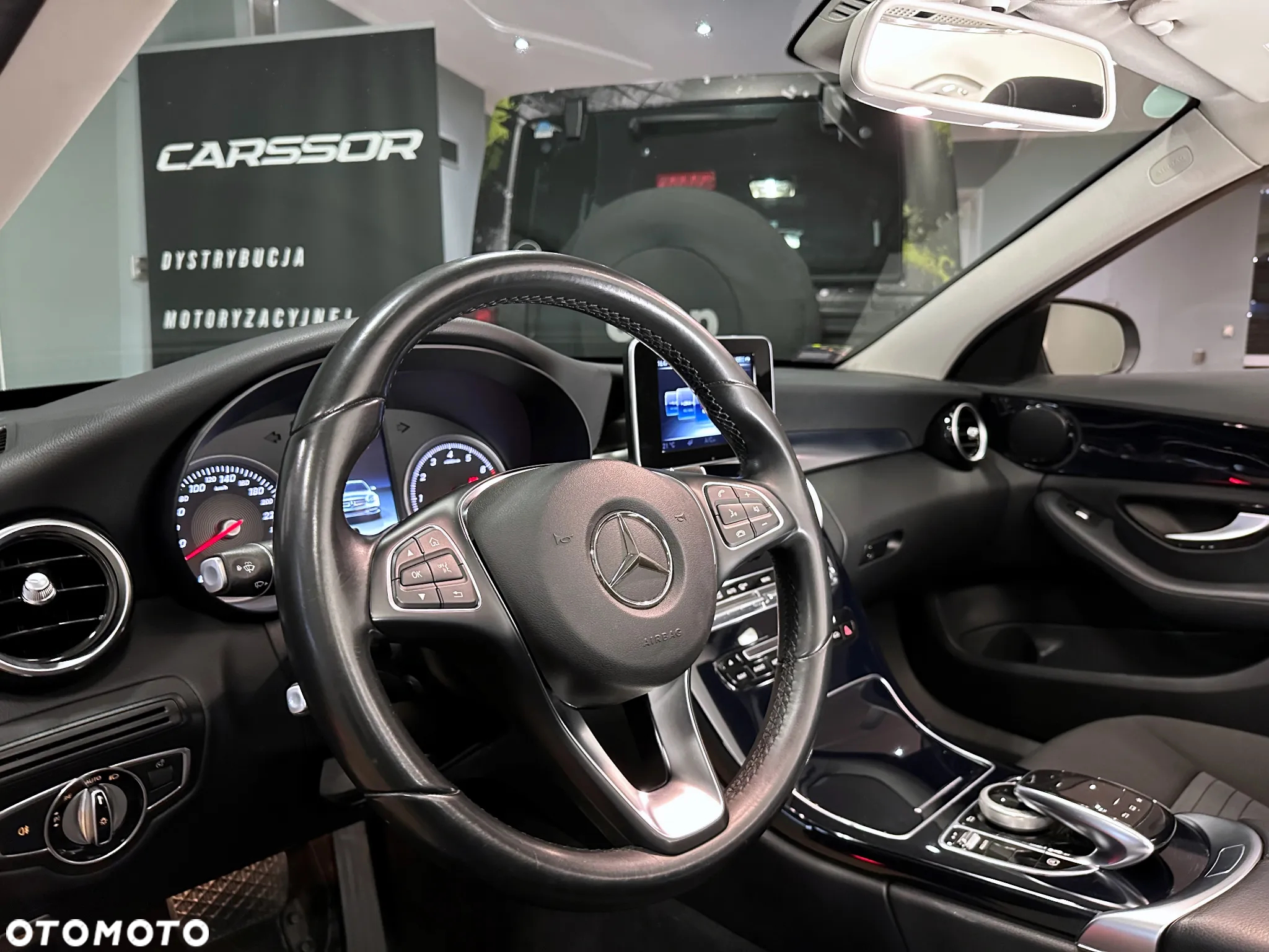 Mercedes-Benz Klasa C 200 7G-TRONIC - 30