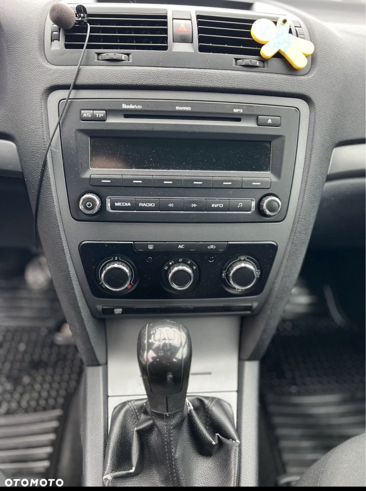 Skoda Octavia 1.6 TDI Classic - 8