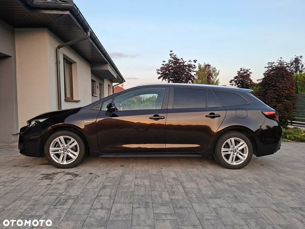 Suzuki Swace 1.8 Hybrid Premium Plus CVT - 2