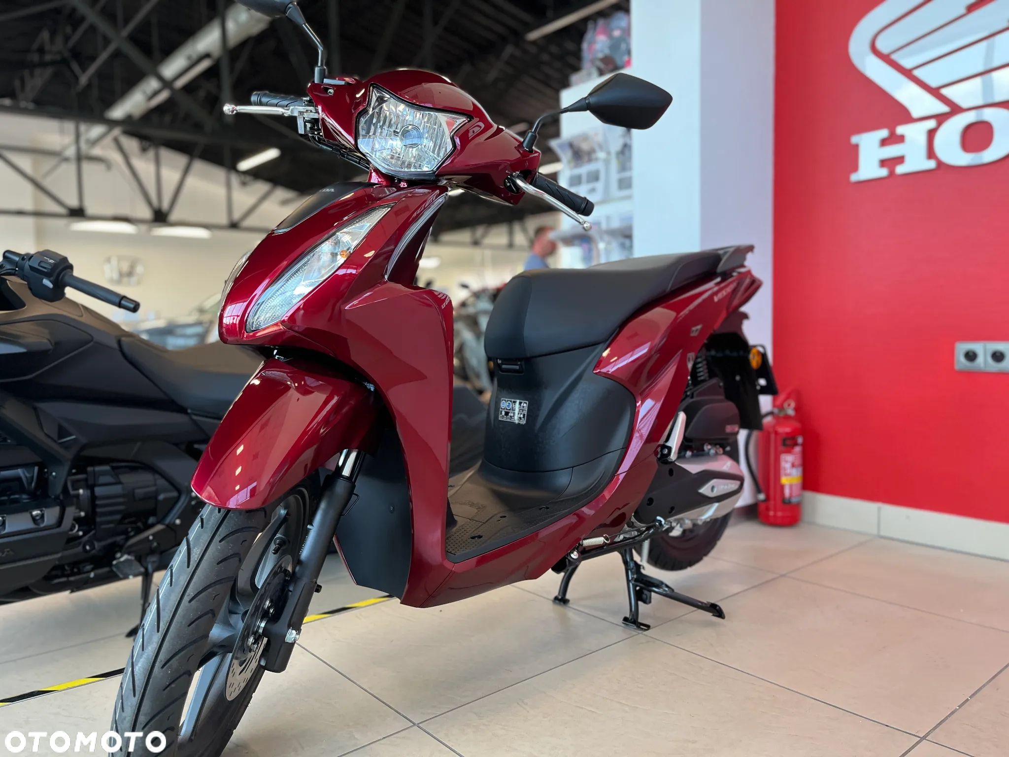 Honda Vision - 1