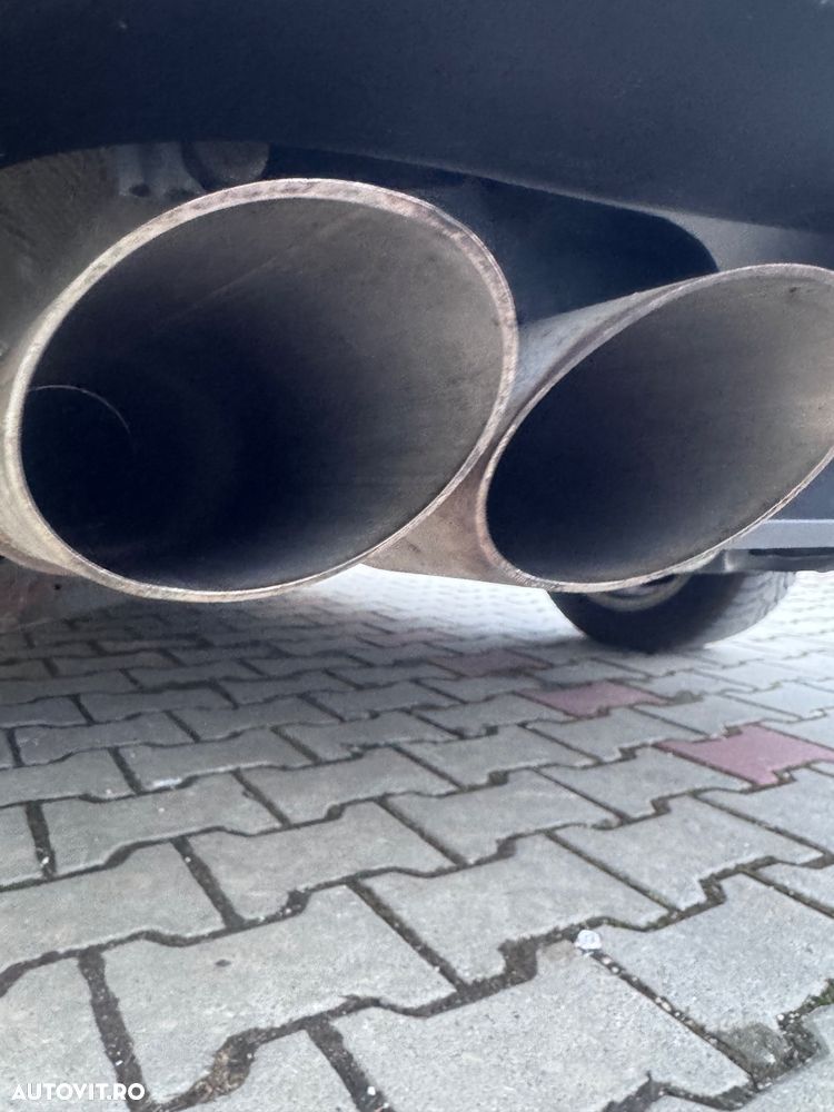 Volkswagen Passat 2.0 TDI BlueMotion Technology DPF Trendline - 15