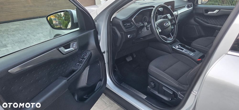 Ford Kuga - 14