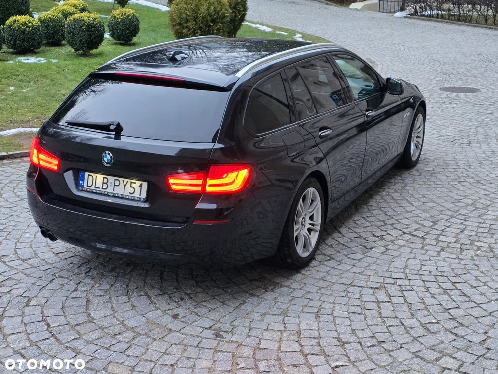 BMW Seria 5 520d - 25