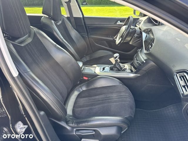 Peugeot 308 - 21