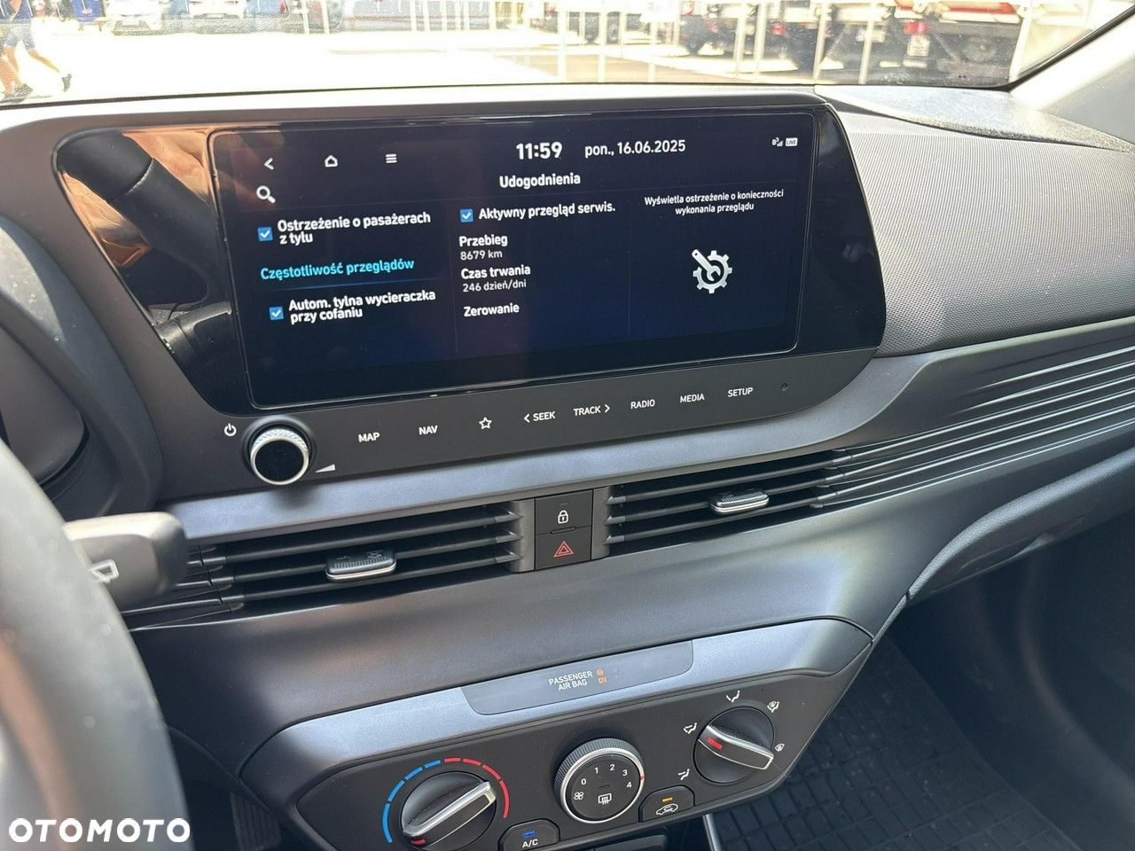 Hyundai i20 1.2 Pure - 24