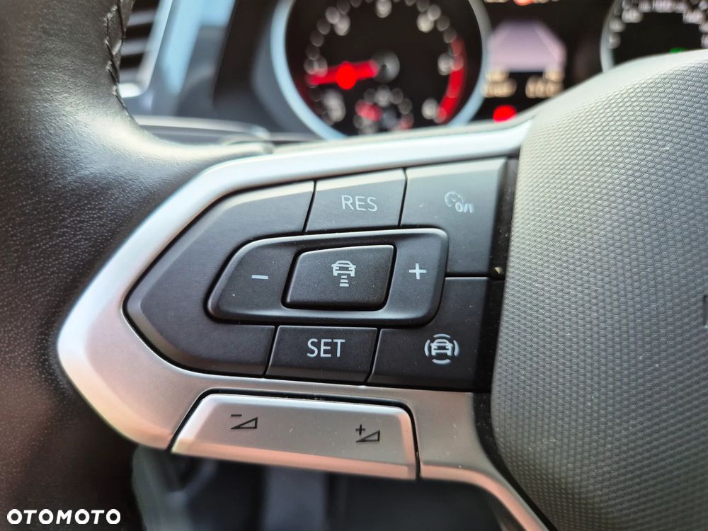 Volkswagen Tiguan 2.0 TDI SCR DSG Elegance - 13