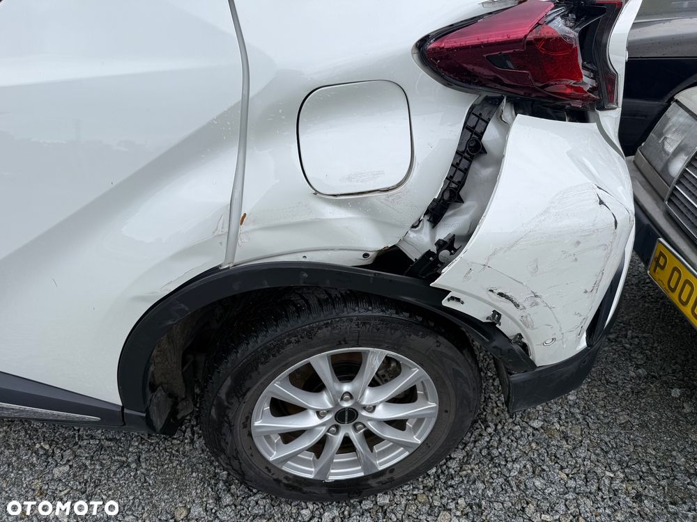 Toyota C-HR Business-Edition - 8