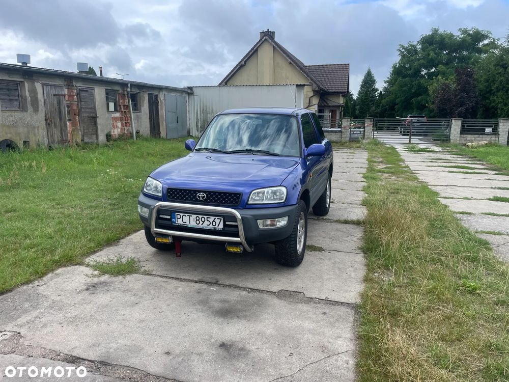 Toyota RAV4 2.0 - 1