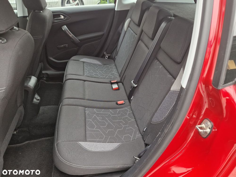 Peugeot 2008 PureTech 110 Stop&Start Allure - 29