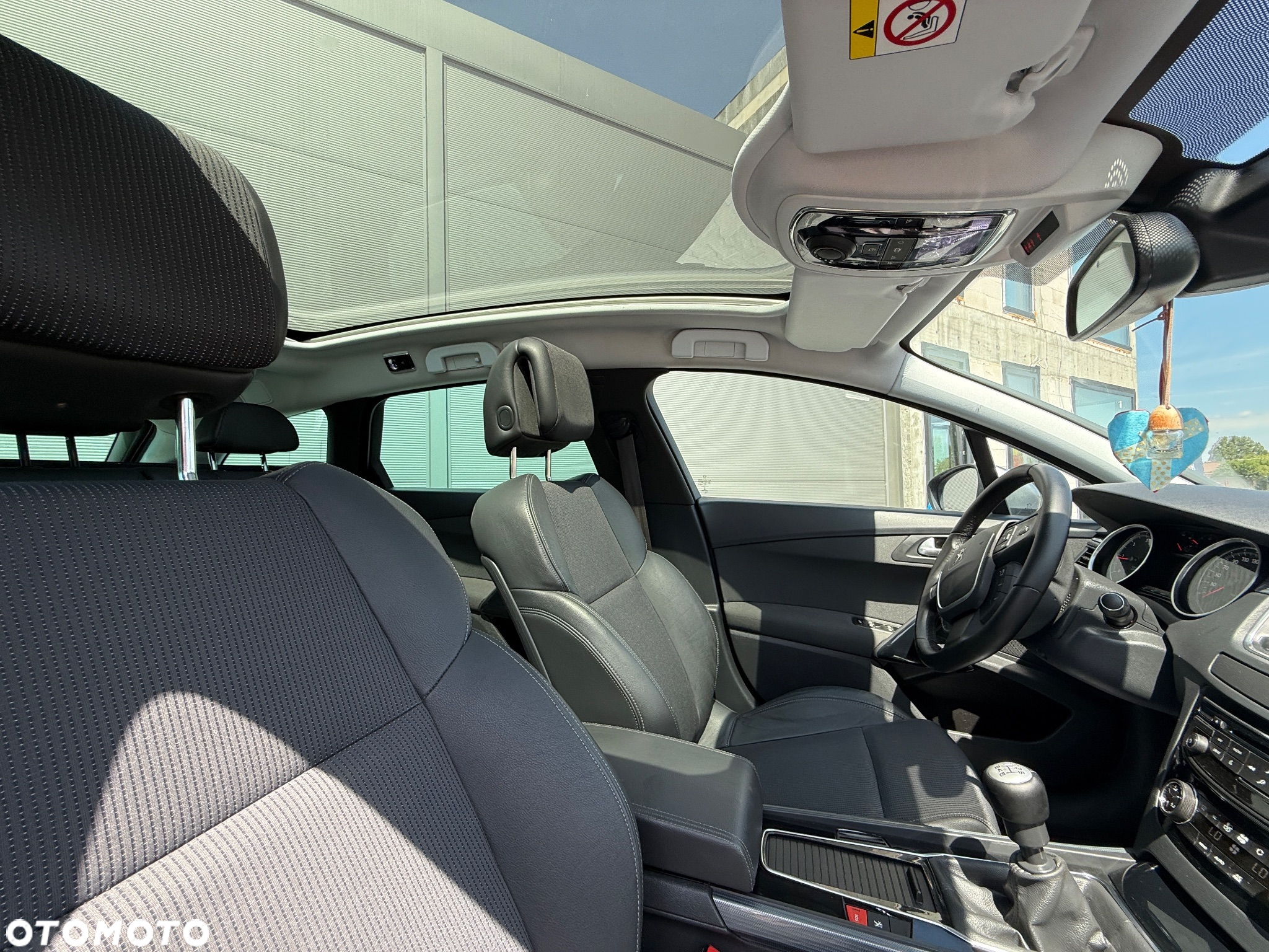 Peugeot 508 2.0 BlueHDi Allure S&S - 25