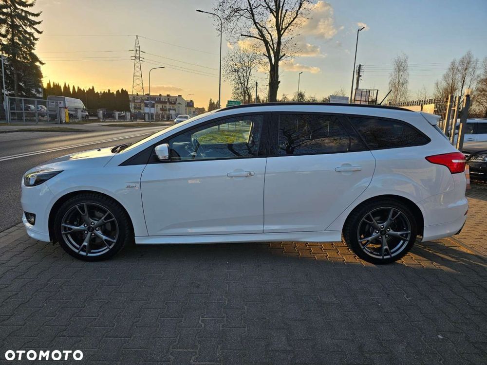 Ford Focus - 16
