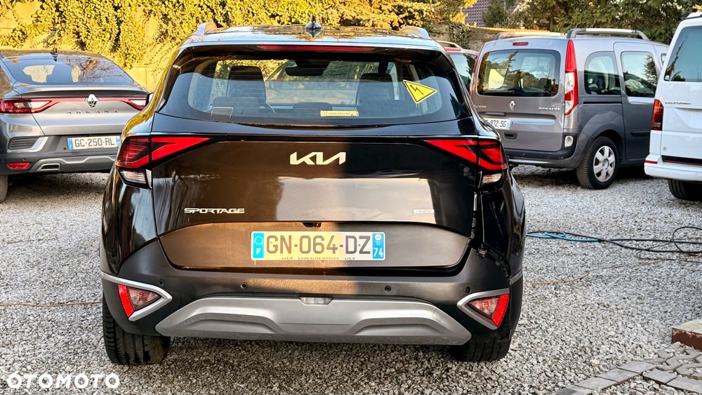 Kia Sportage 1.6 T-GDI PHEV Business Line 4WD - 19