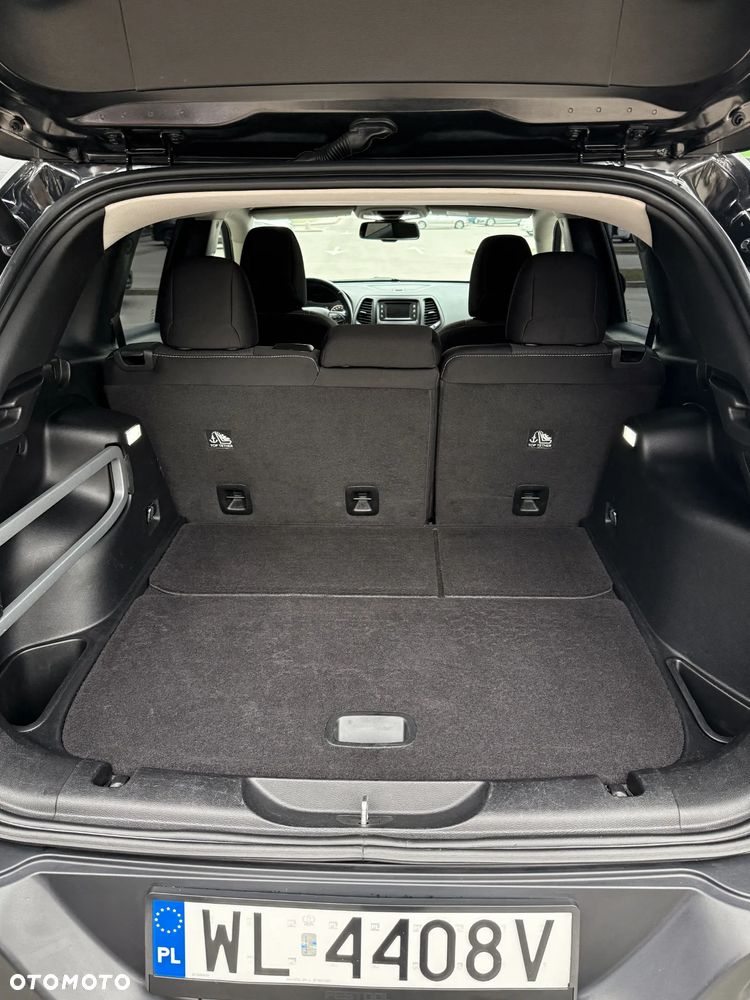 Jeep Cherokee 2.0 MJD Active Drive I Longitude - 24