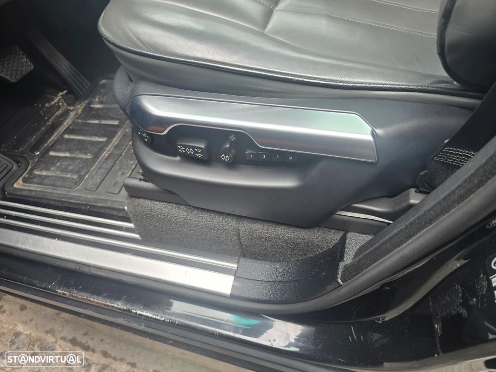 Land Rover Range Rover 3.0 TD6 Vogue - 9