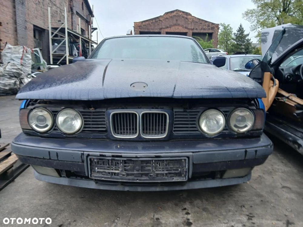 BMW E34 lampa przednia lewa, prawa BOSH - 1