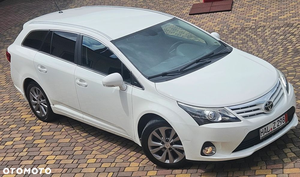 Toyota Avensis Touring Sports 1.8 Edition S+ - 1