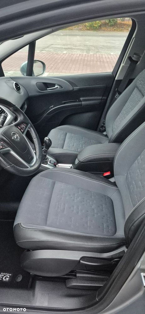 Opel Meriva 1.4 T Cosmo - 26