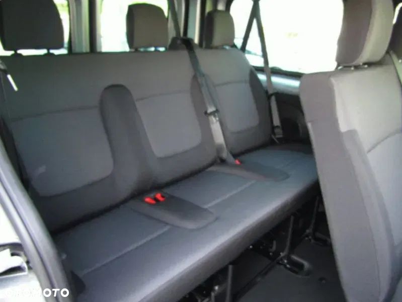 Renault Trafic Kombi Grand EQUILIBRE - 10