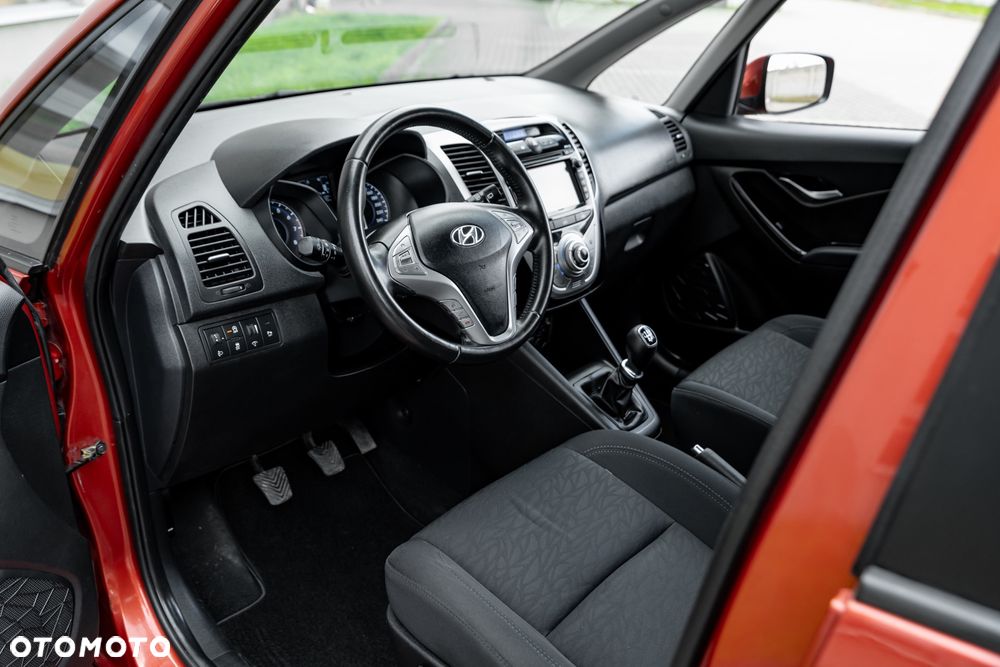 Hyundai ix20 1.6 blue Comfort - 16