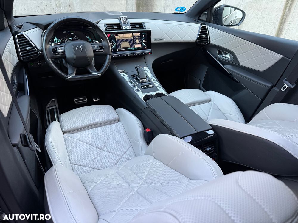 2020 DS Automobiles DS 7 Crossback 4x4 300 RIVOLI, photograph 9