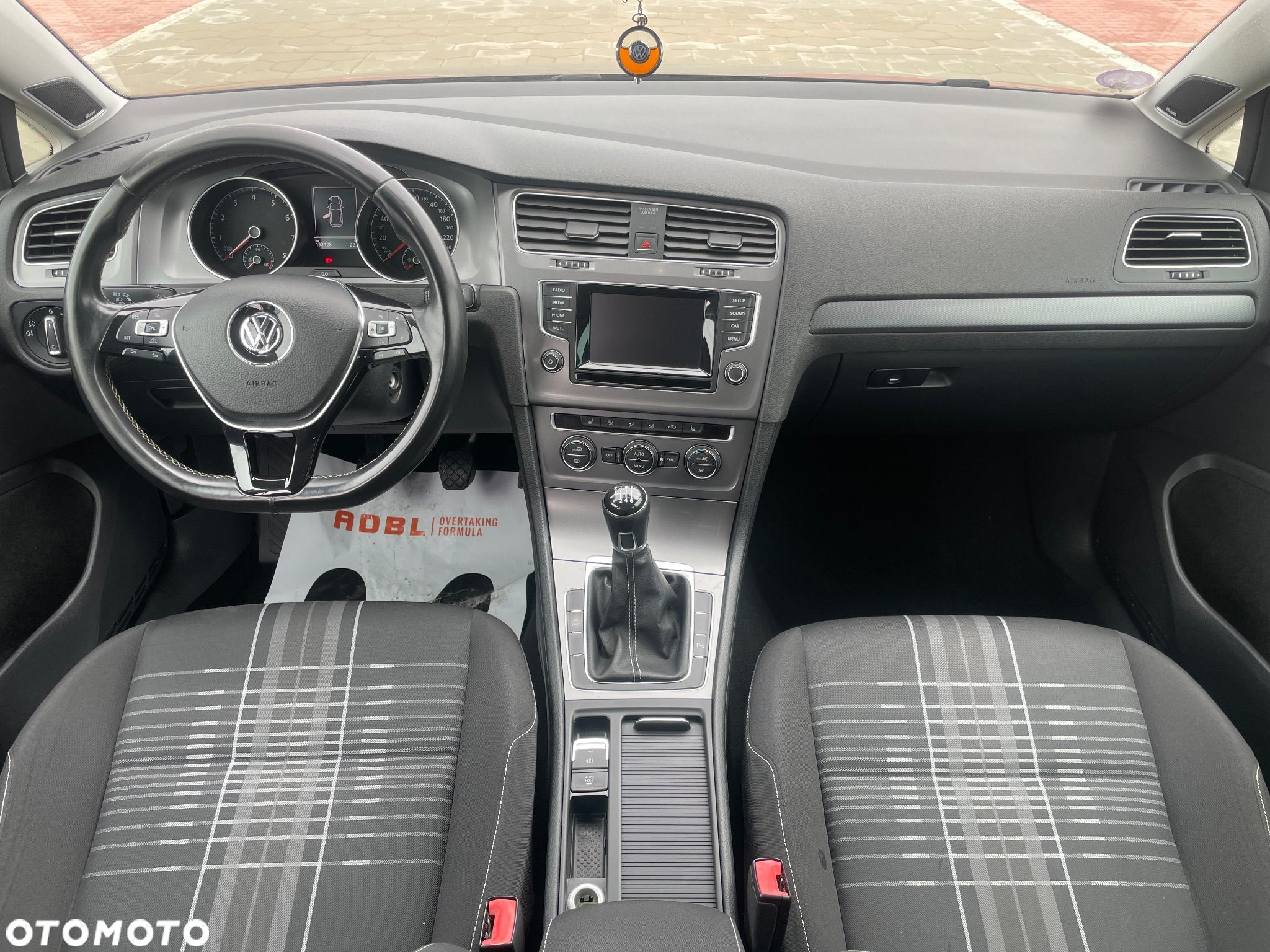 Volkswagen Golf 1.2 TSI BlueMotion Technology Lounge - 7