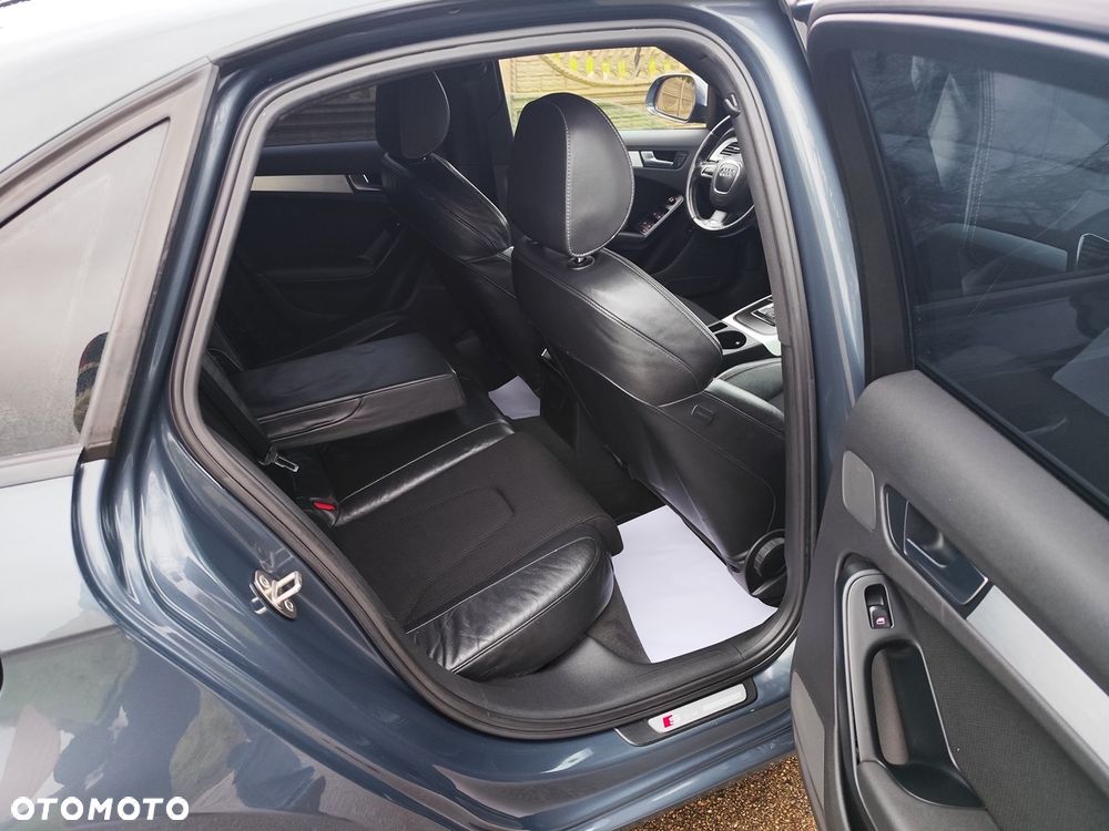 Audi A4 Limousine - 34