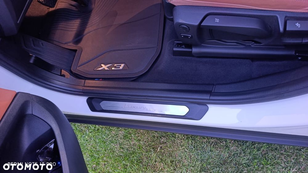 BMW X3 xDrive20d Luxury Line - 13