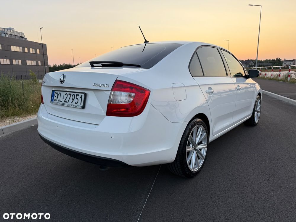 Skoda RAPID - 4