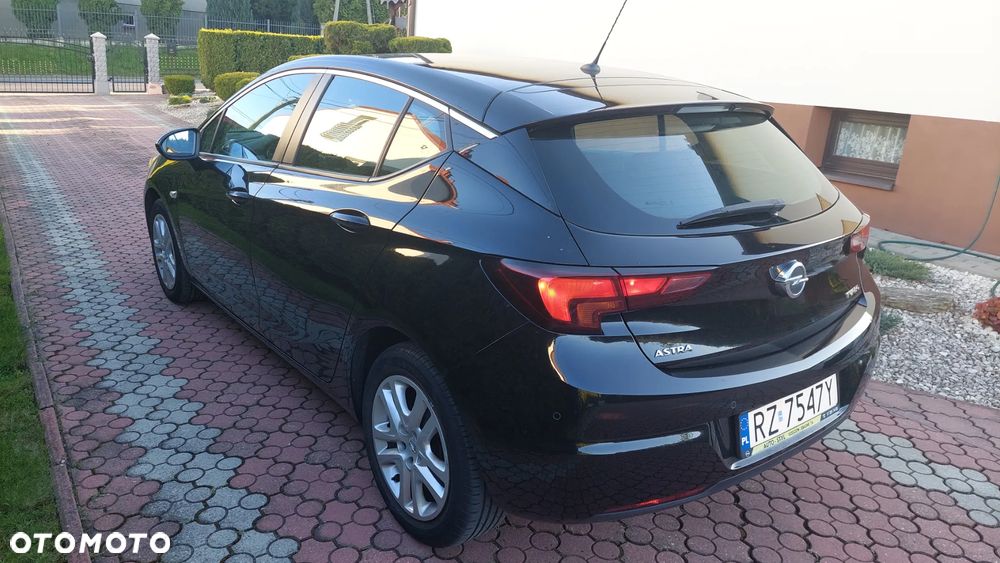 Opel Astra - 12