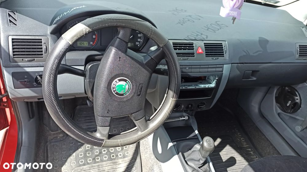 SKODA FABIA I HB 1.2 B 54KM 2003r - 7