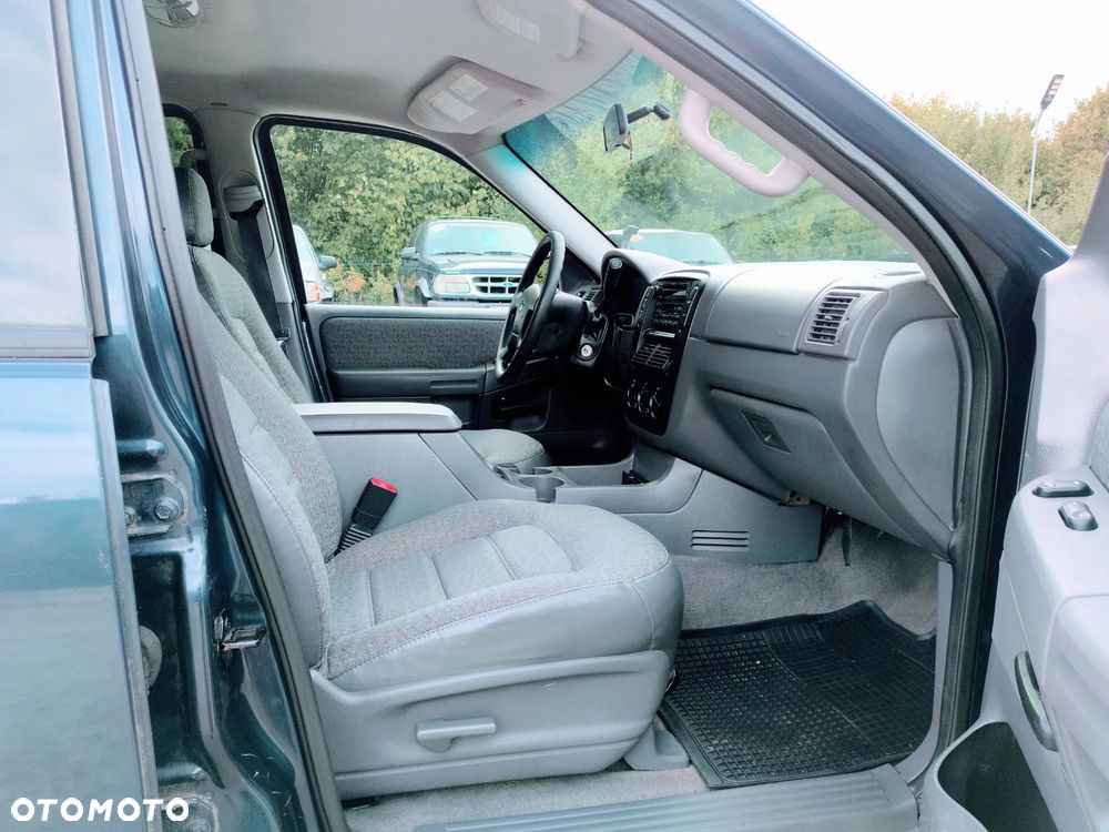 Ford Explorer 4.0 - 10