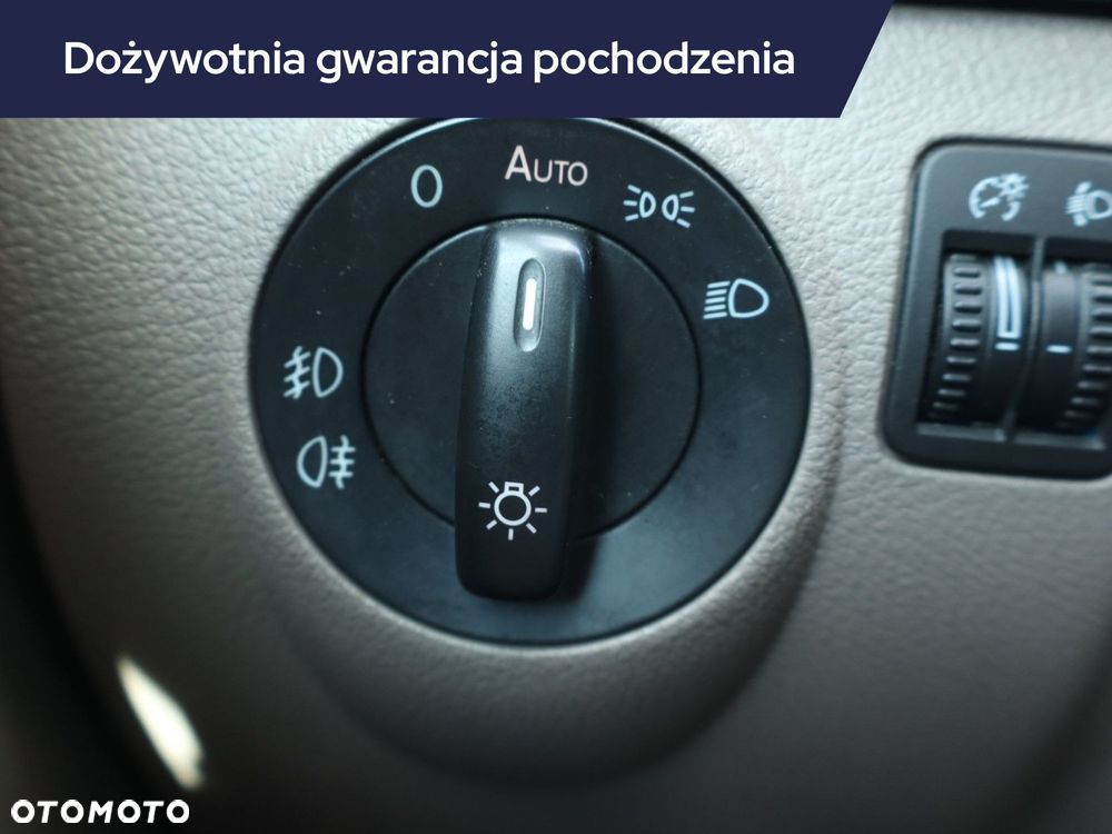 Volkswagen Tiguan - 17