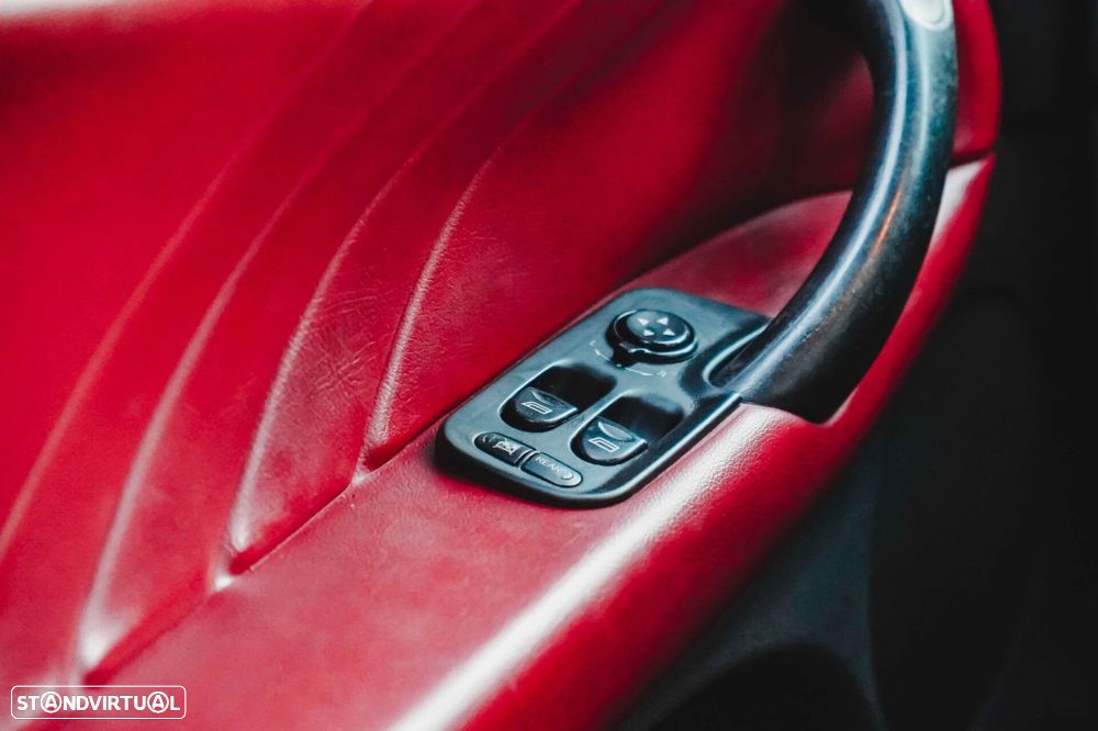 Alfa Romeo 147 - 24