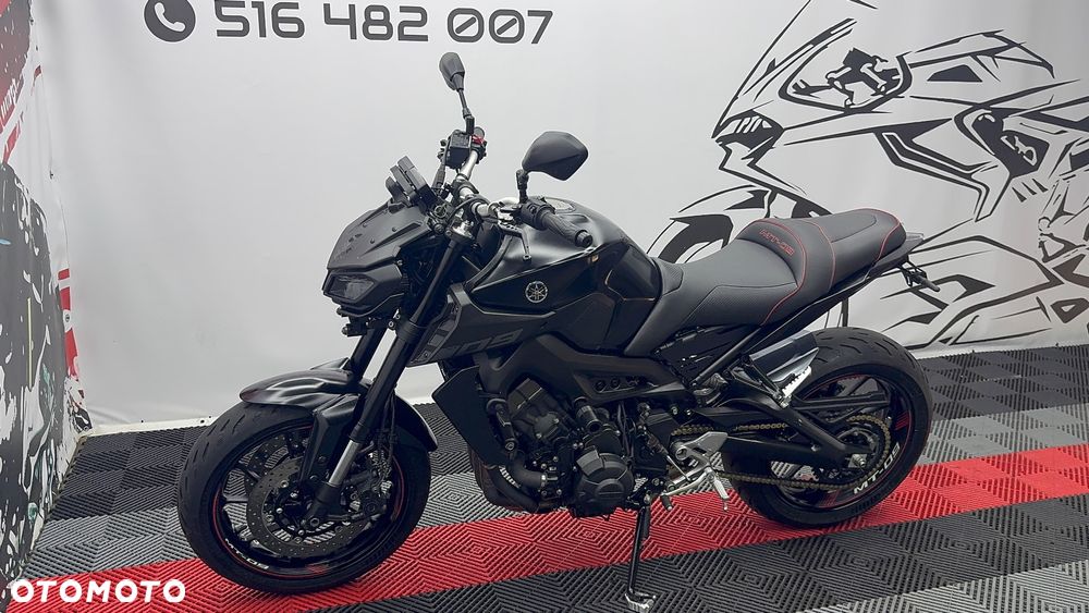 Yamaha MT - 7