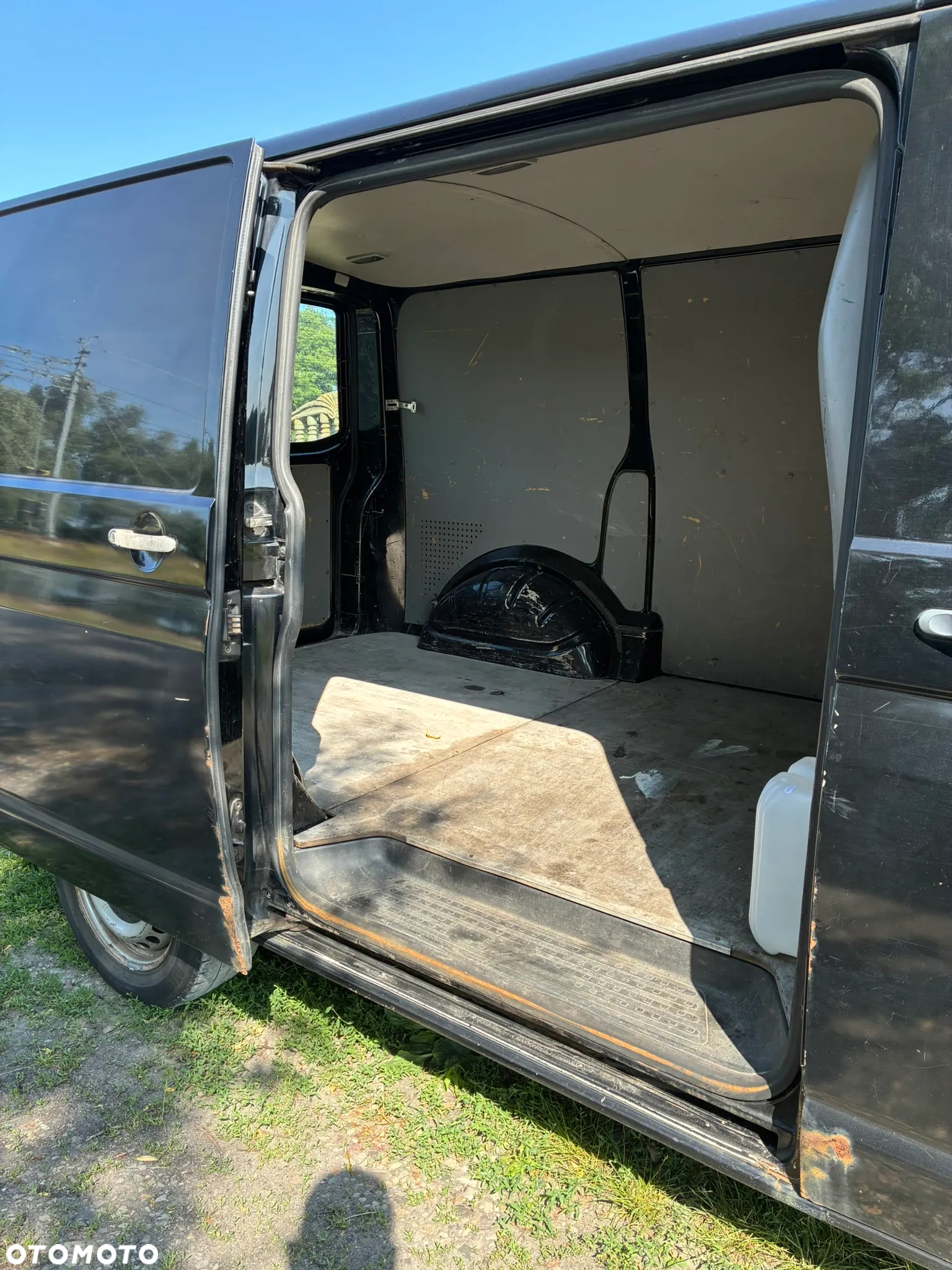 Volkswagen Transporter - 4