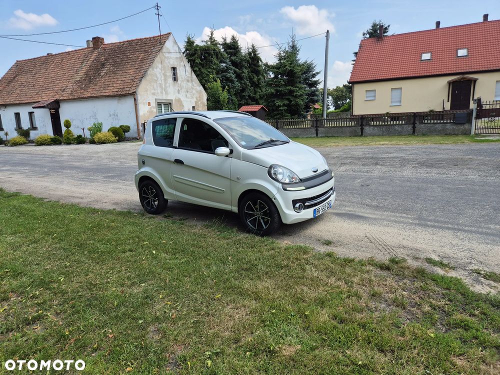 Microcar M.GO - 12