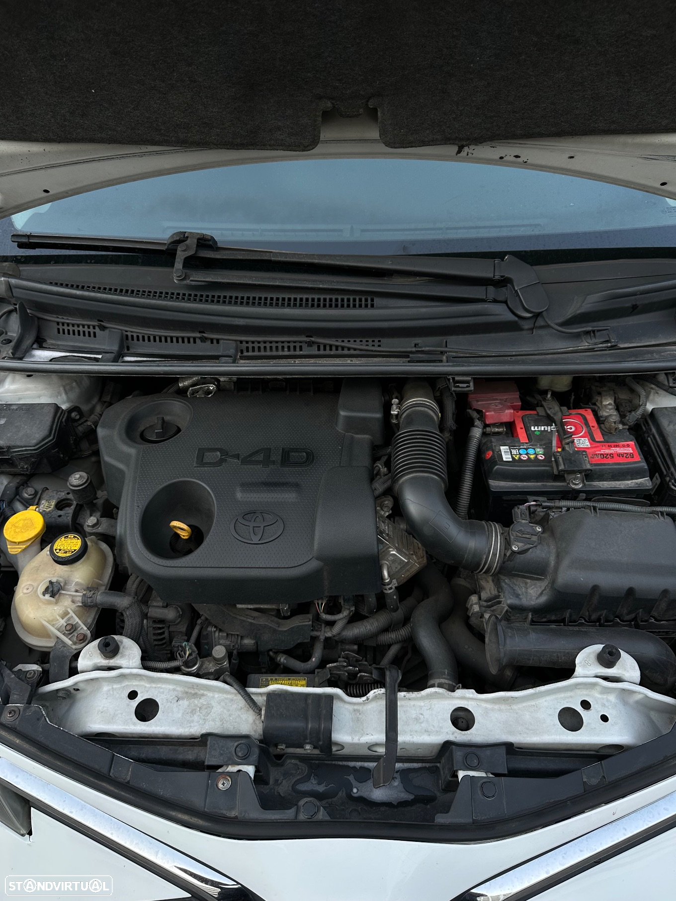 Toyota Yaris 1.4 D-4D Comfort - 14